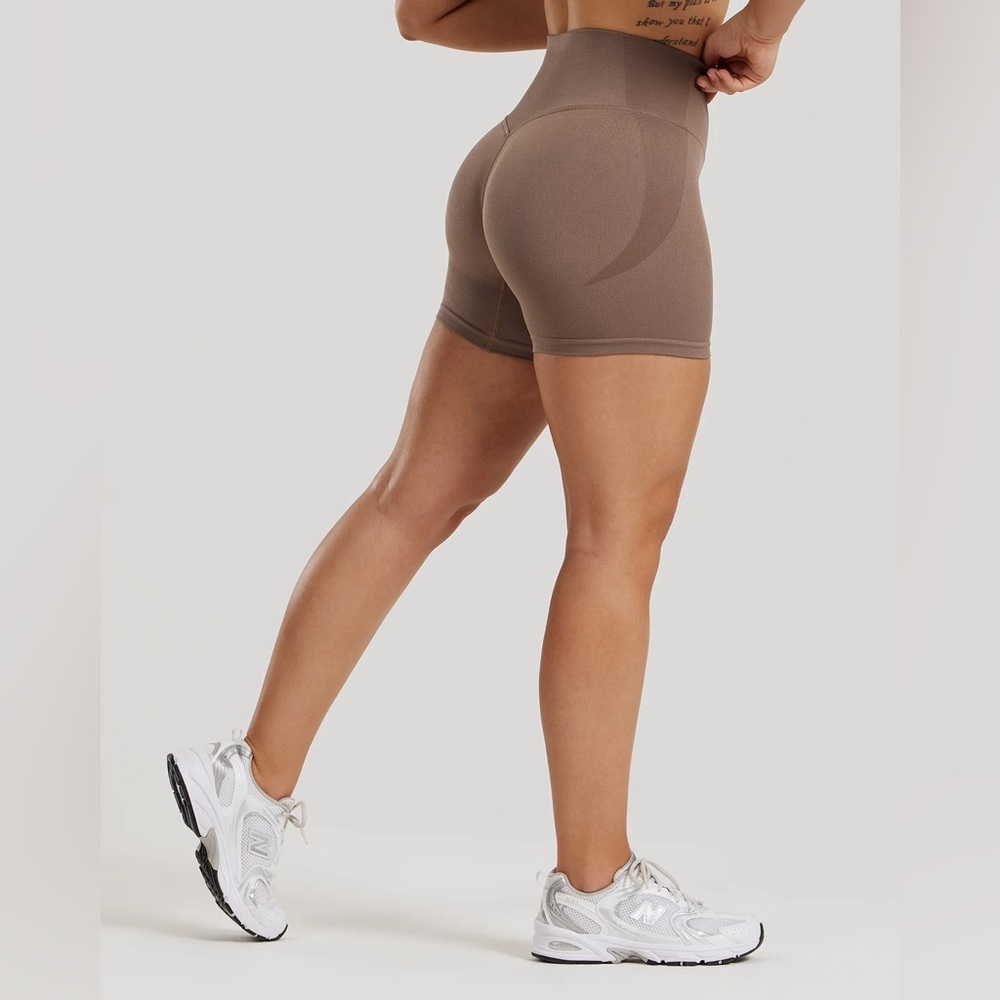 Women's Best High-Waisted Shorts, Caribou